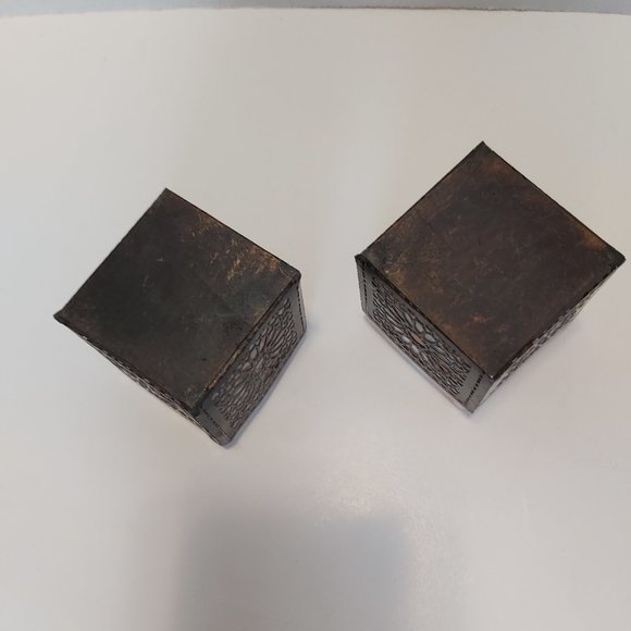 3/20 Pair of Handmade Marble cutout metal arabesque table accents box holder - Picture 8 of 9